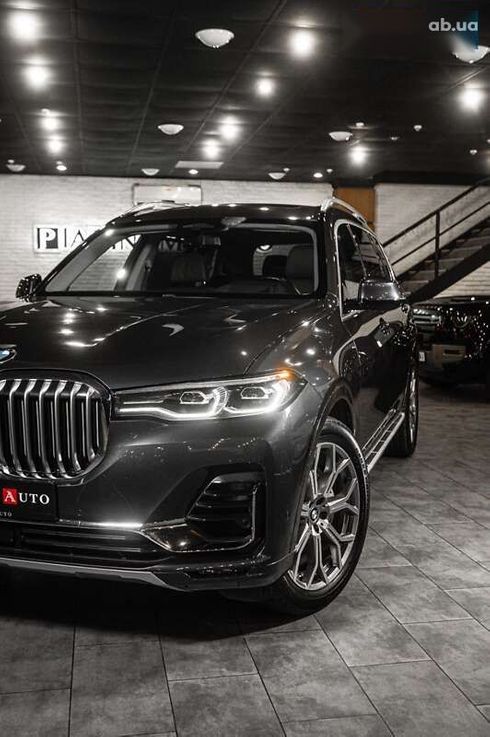 BMW X7 2019 - фото 25
