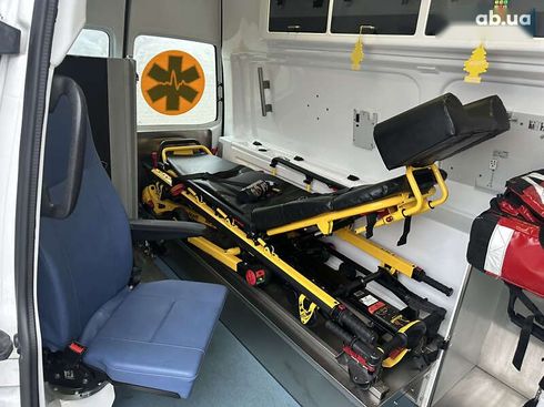 Volkswagen Transporter 2017 - фото 7