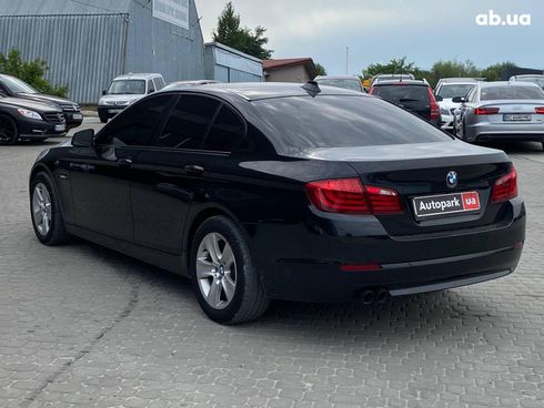 BMW 5 серия 2011 черный - фото 7