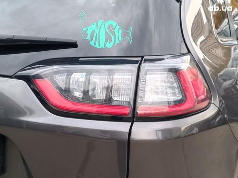 Jeep Cherokee 2018 серый - фото 9