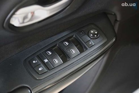 Jeep Cherokee 2016 - фото 23