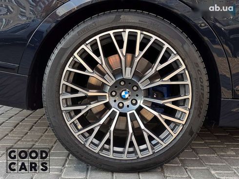 BMW X7 2022 - фото 10