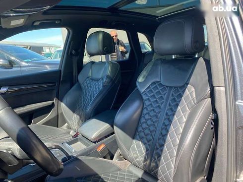 Audi SQ5 2017 - фото 20