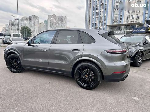 Porsche Cayenne 2019 - фото 20