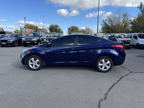 Hyundai Elantra 2013 - фото 8
