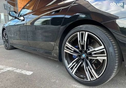 BMW 7 серия 2023 - фото 8
