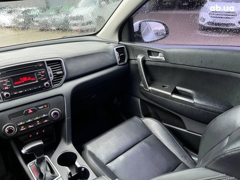 Kia Sportage 2016 белый - фото 22