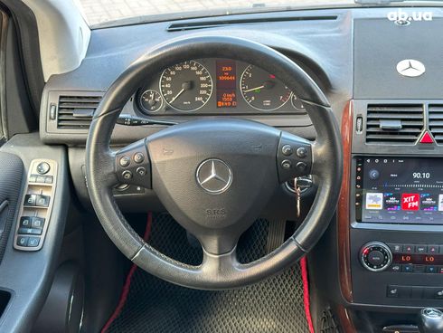 Mercedes-Benz A-Класс 2010 черный - фото 17