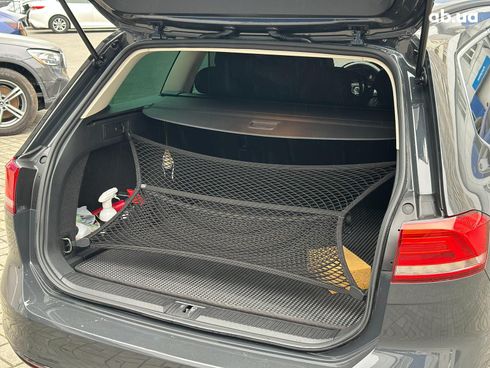 Volkswagen Passat 2015 серый - фото 17