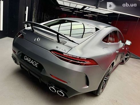 Mercedes-Benz AMG GT 4 2020 - фото 22