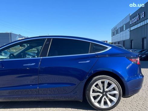 Tesla Model 3 2018 синий - фото 29