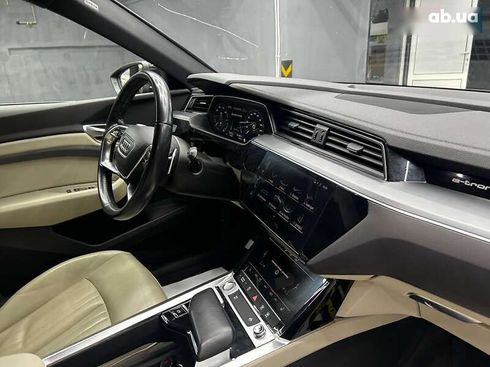 Audi E-Tron 2020 - фото 22