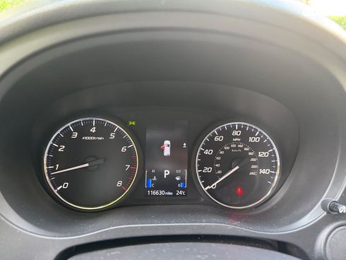 Mitsubishi Outlander 2018 серый - фото 14
