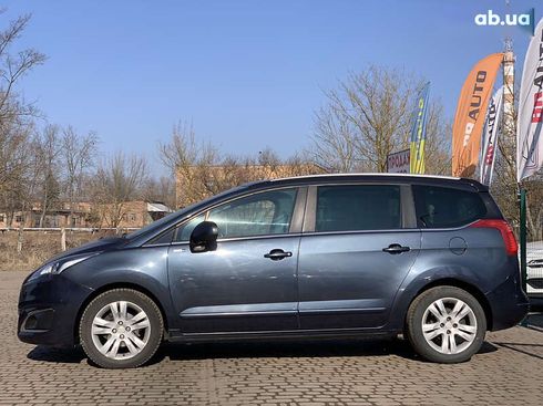 Peugeot 5008 2015 - фото 12