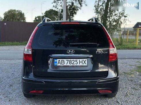 Hyundai i30 2010 - фото 17