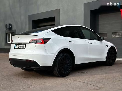 Tesla Model Y 2022 - фото 9