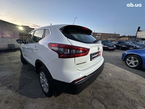 Nissan Qashqai 2019 белый - фото 6