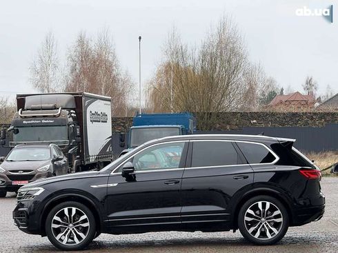 Volkswagen Touareg 2018 - фото 7