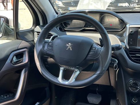 Peugeot 2008 2016 белый - фото 14