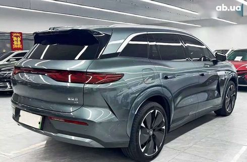 BYD Tang 2025 - фото 4