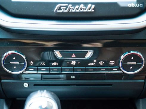 Maserati Ghibli 2014 - фото 24
