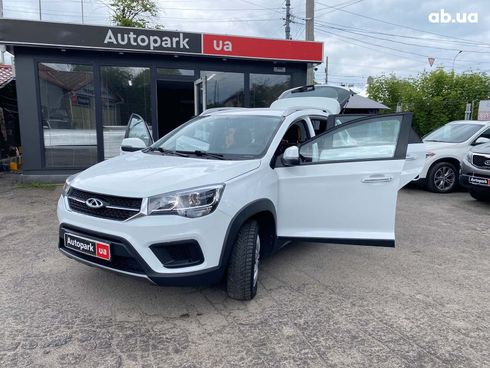 Chery Tiggo 2020 белый - фото 16
