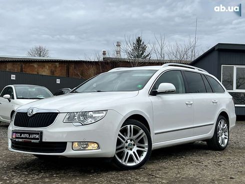 Skoda Superb 2012 - фото 4