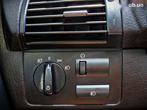 BMW X5 2004 - фото 11
