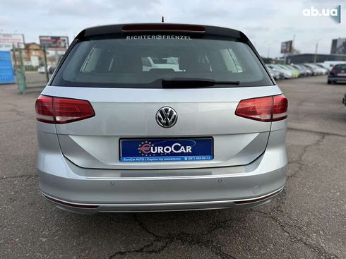 Volkswagen Passat 2018 - фото 9