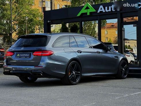 Mercedes-Benz E-Класс 2018 - фото 24