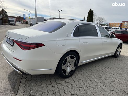Mercedes-Benz Maybach S-Class 2021 - фото 15
