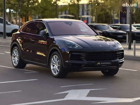 Porsche Cayenne Coupe 2019 - фото 30