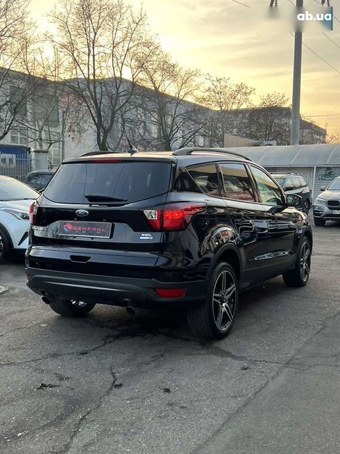 Ford Escape 2018 - фото 9