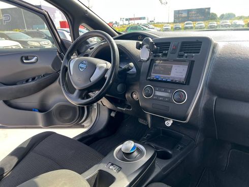 Nissan Leaf 2013 серый - фото 103