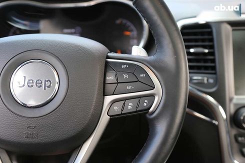 Jeep Grand Cherokee 2017 - фото 18