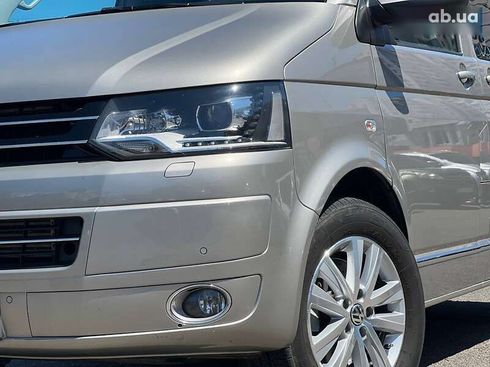 Volkswagen Multivan 2015 - фото 9