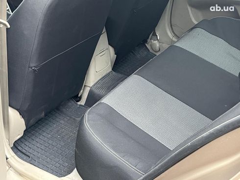 Geely Emgrand 7 2011 бежевый - фото 25