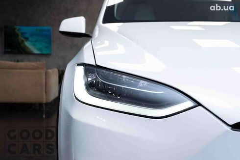Tesla Model X 2017 - фото 4