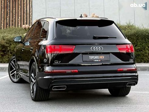 Audi Q7 2017 - фото 10