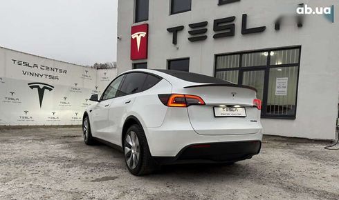 Tesla Model Y 2021 - фото 10