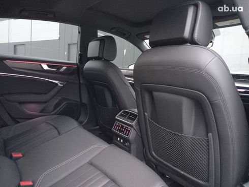 Audi A7 2019 серый - фото 17