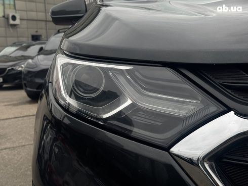Chevrolet Equinox 2018 серый - фото 9