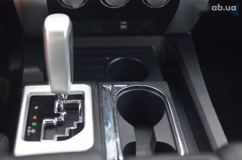 Toyota Tundra 2017 - фото 25