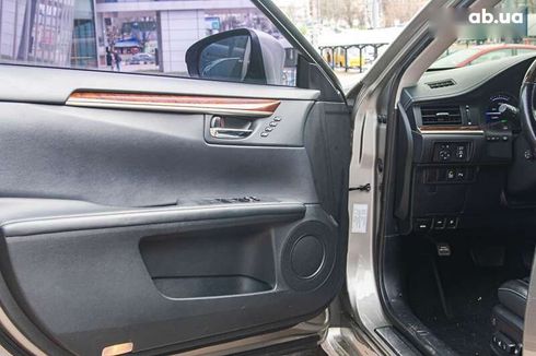 Lexus ES 2015 - фото 27