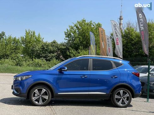 MG ZS EV 2020 - фото 12