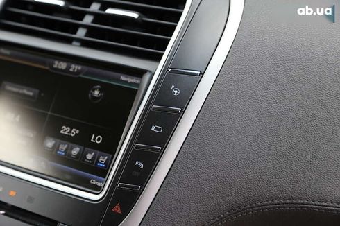 Lincoln MKX 2015 - фото 21