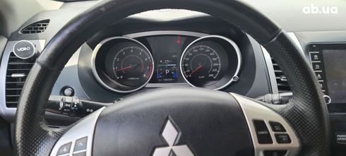 Mitsubishi Outlander XL 2011 черный - фото 3