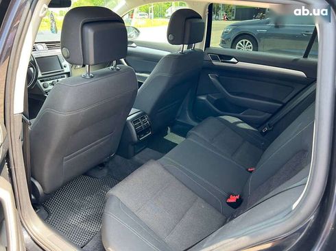 Volkswagen Passat 2015 - фото 12
