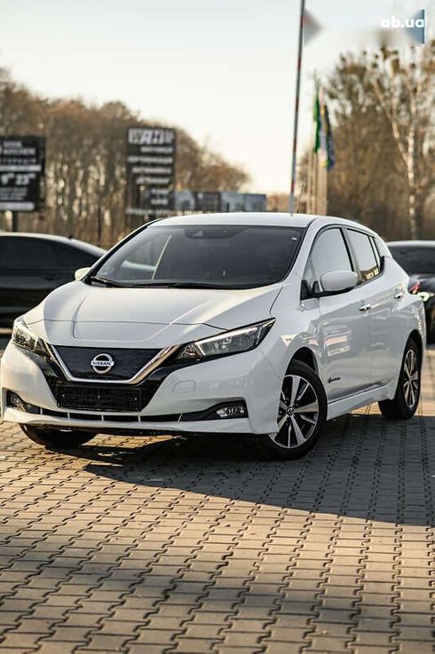 Nissan Leaf 2019 - фото 4