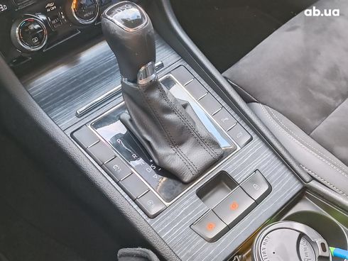 Skoda Superb 2021 серый - фото 26